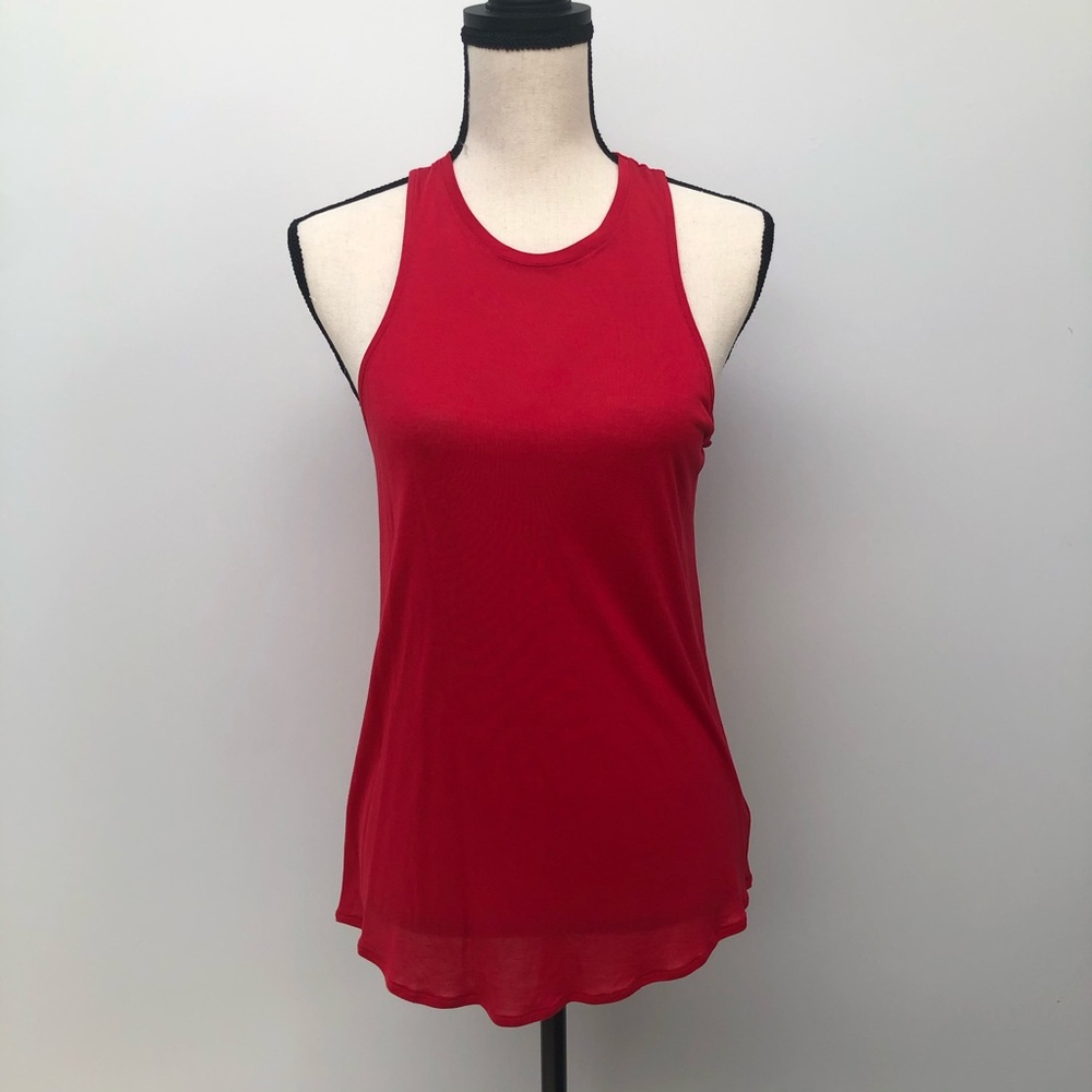 Red flowy tank top BELLA LUXX